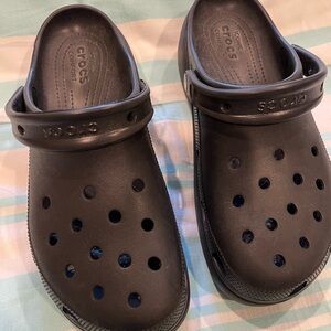 CROCS Classic Black Clogs